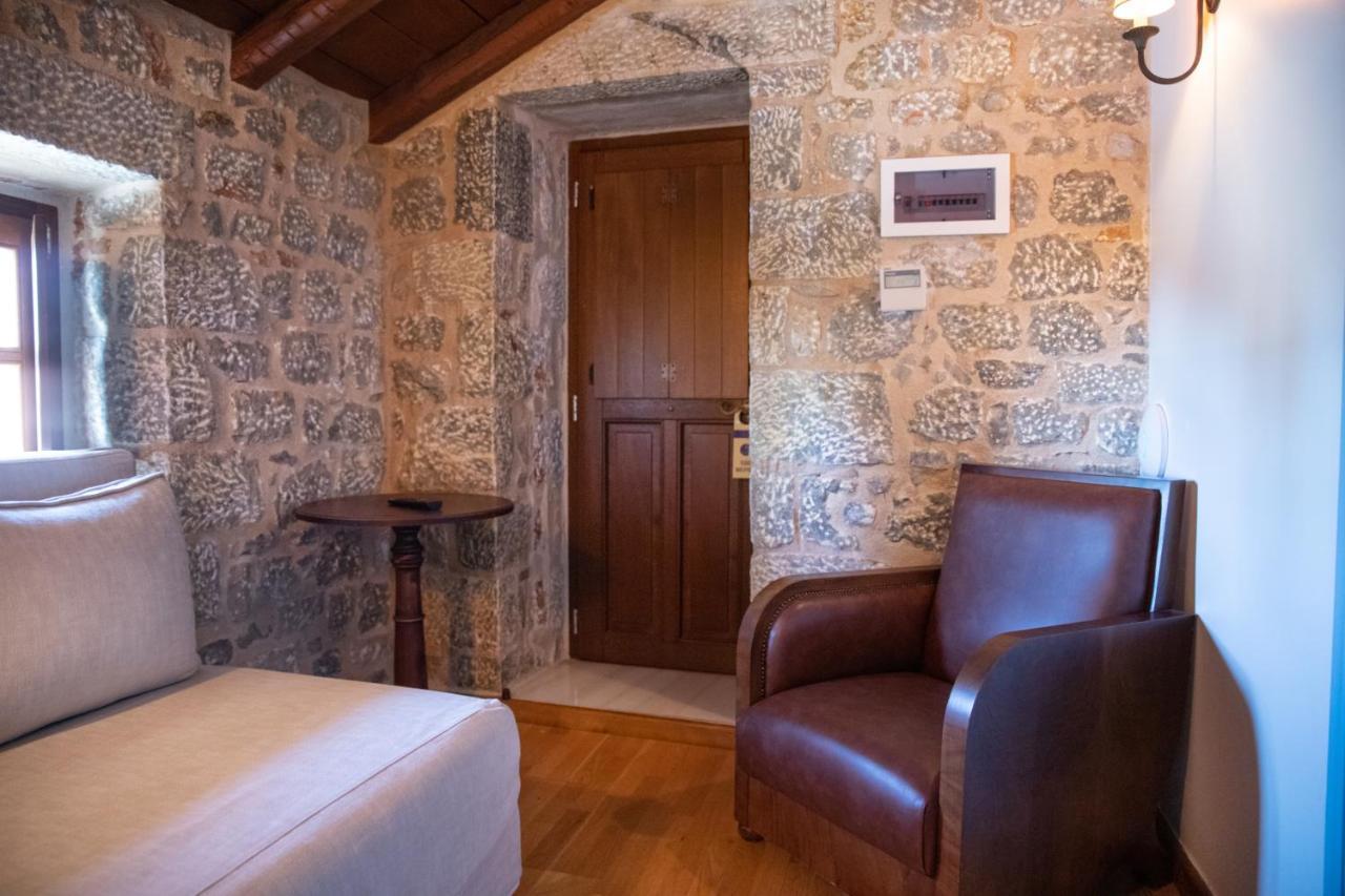 Trapela Areopolis, Boutique Hotel Exterior photo
