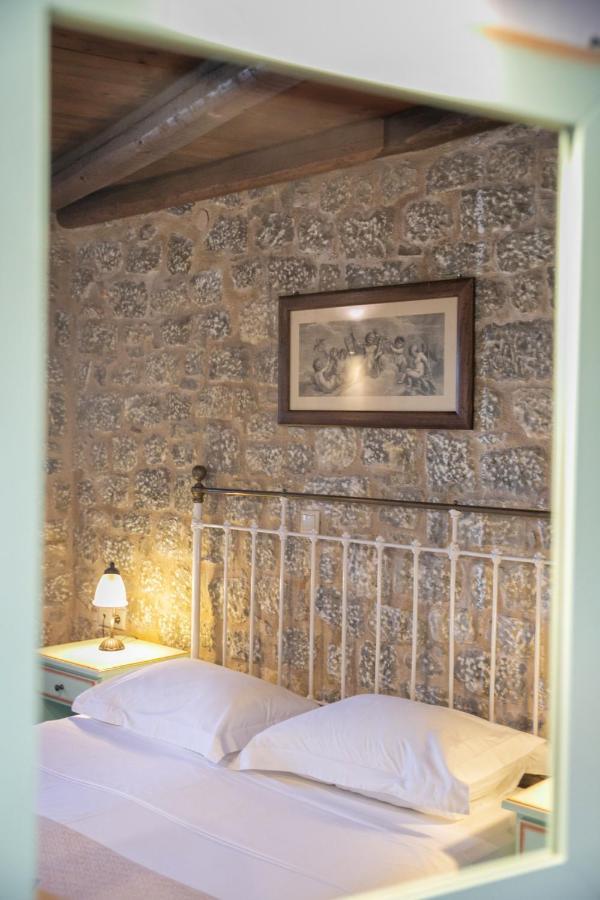 Trapela Areopolis, Boutique Hotel Exterior photo